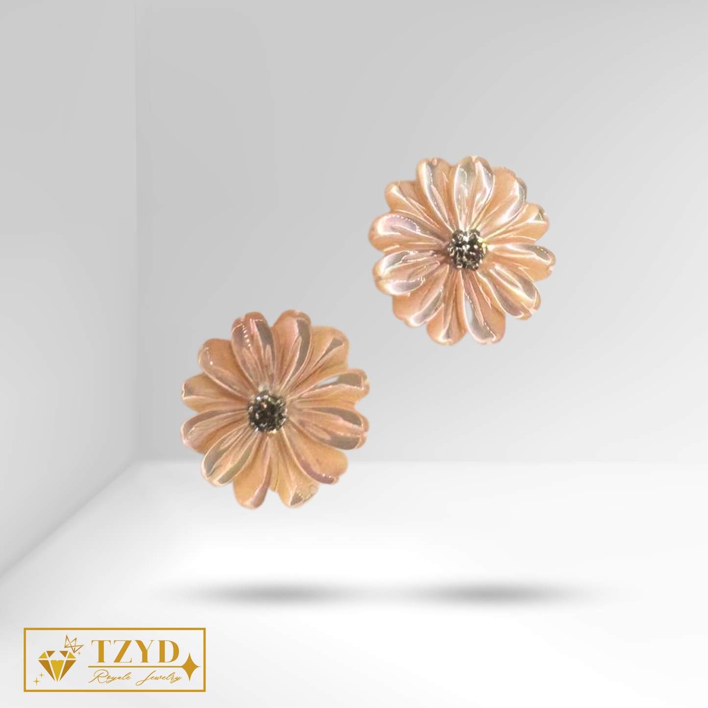 Maria Pearl Flower Earrings