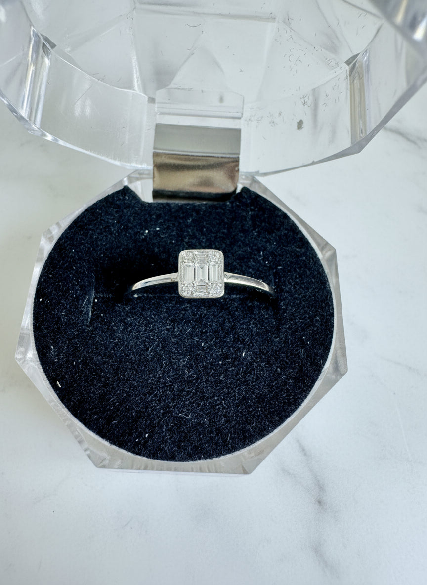 Emerald Illusion Ring