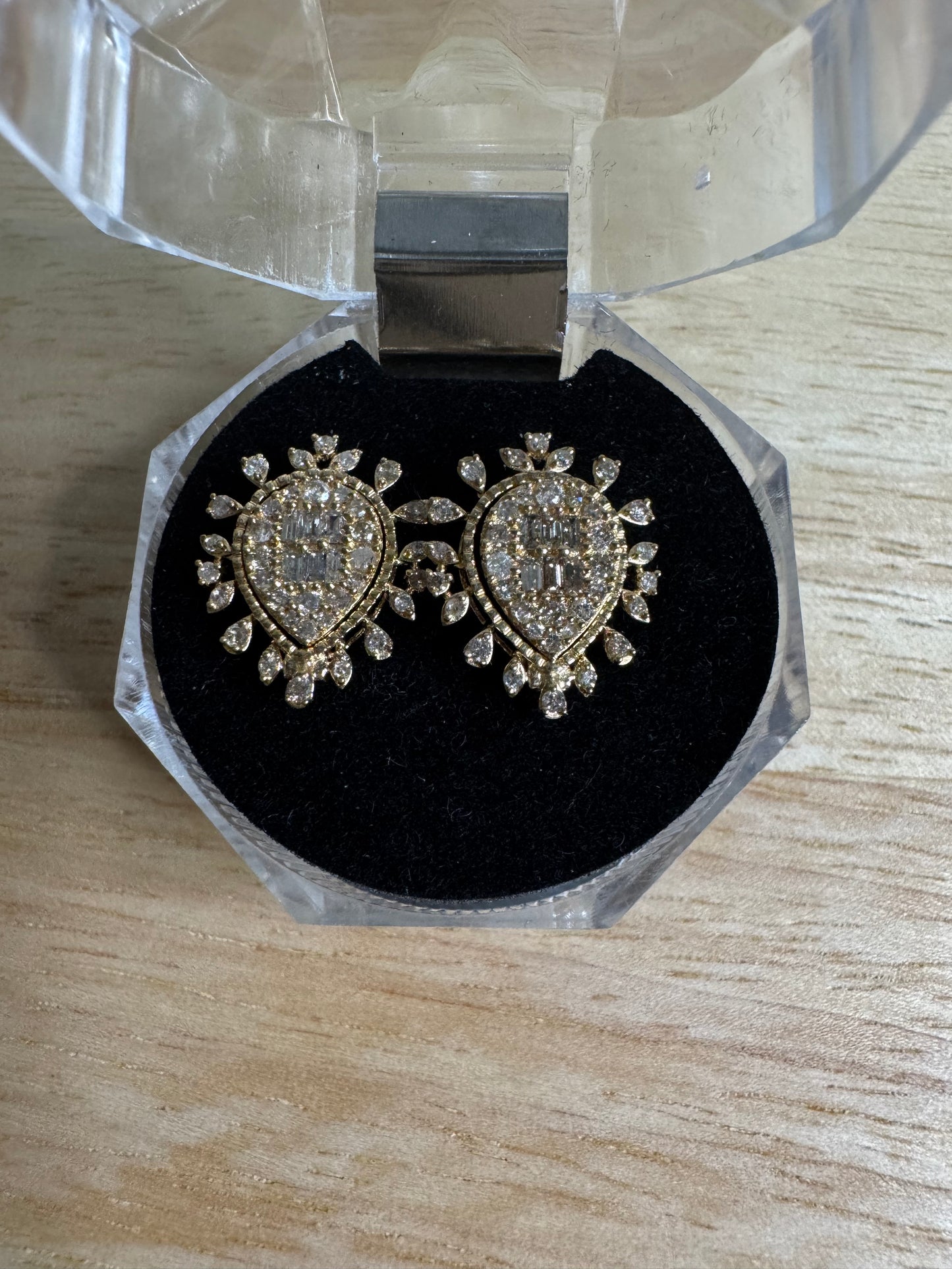 Marimar Pear Earrings
