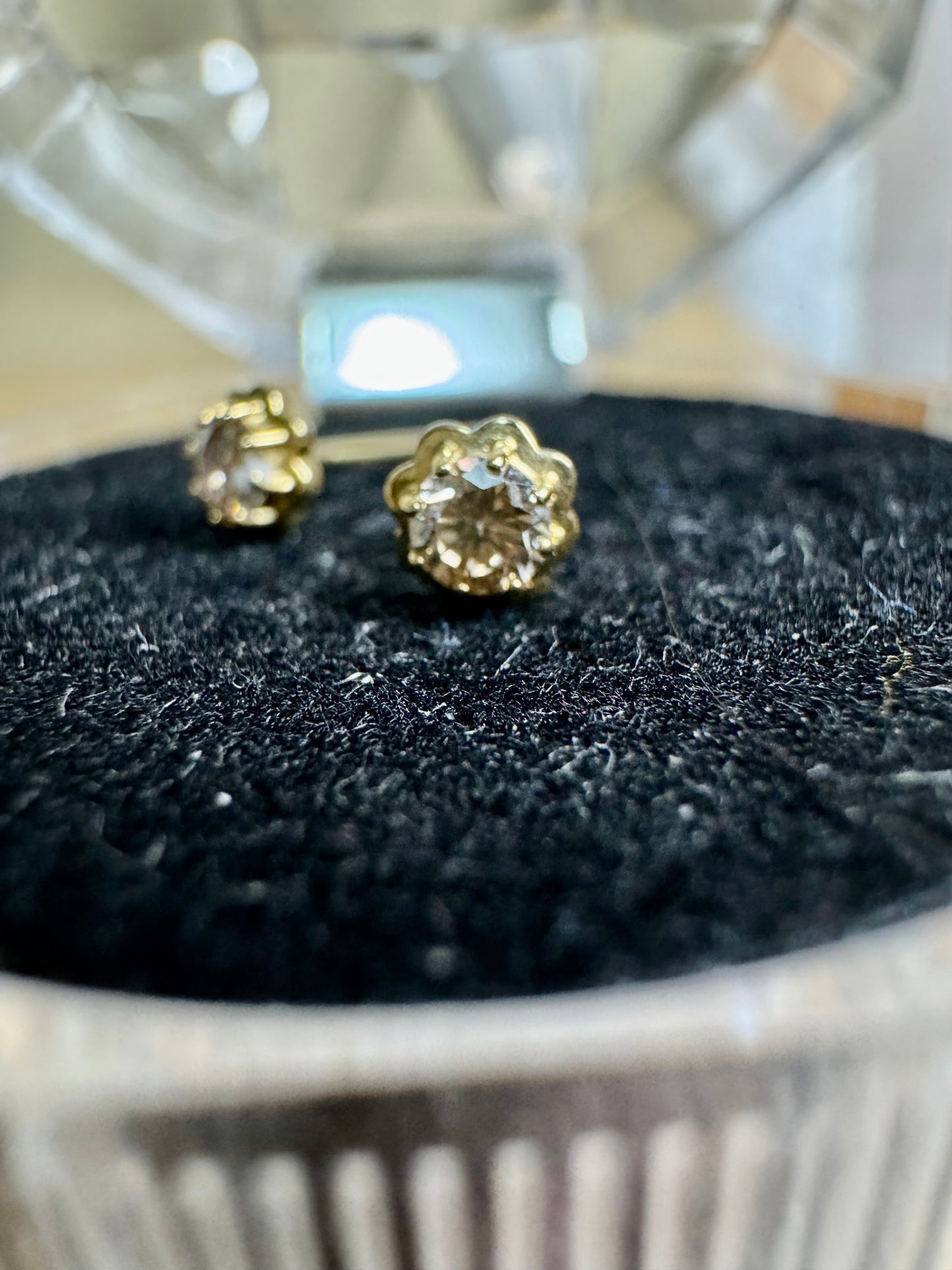 Rosey Dia Earrings