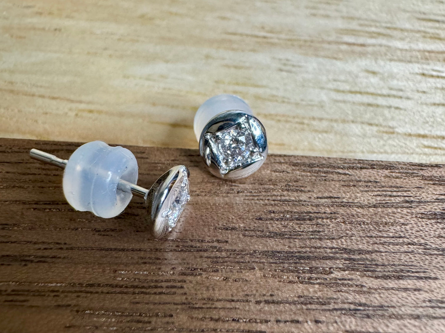 Monay Earrings