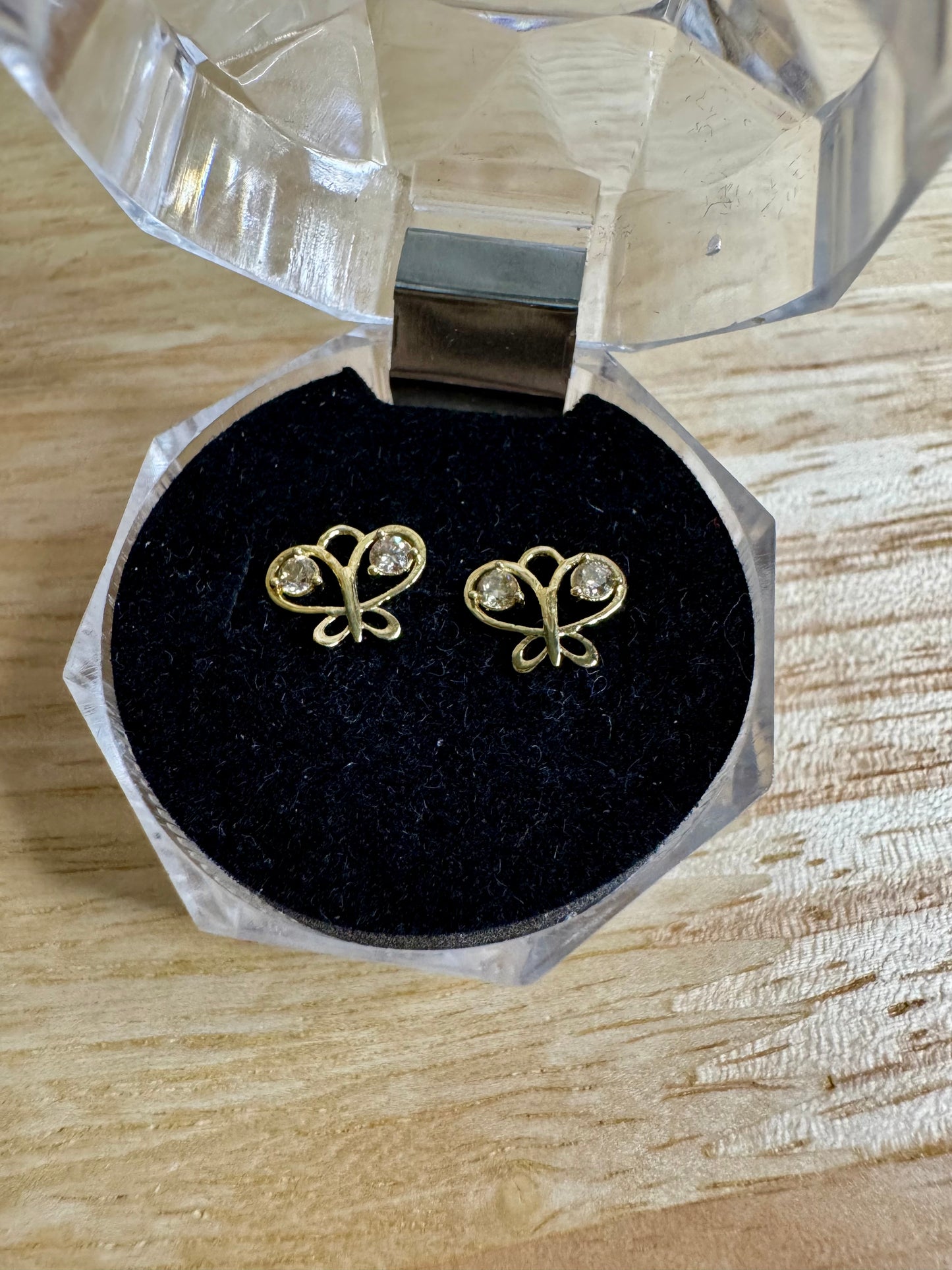 Butterfly Dia Earring