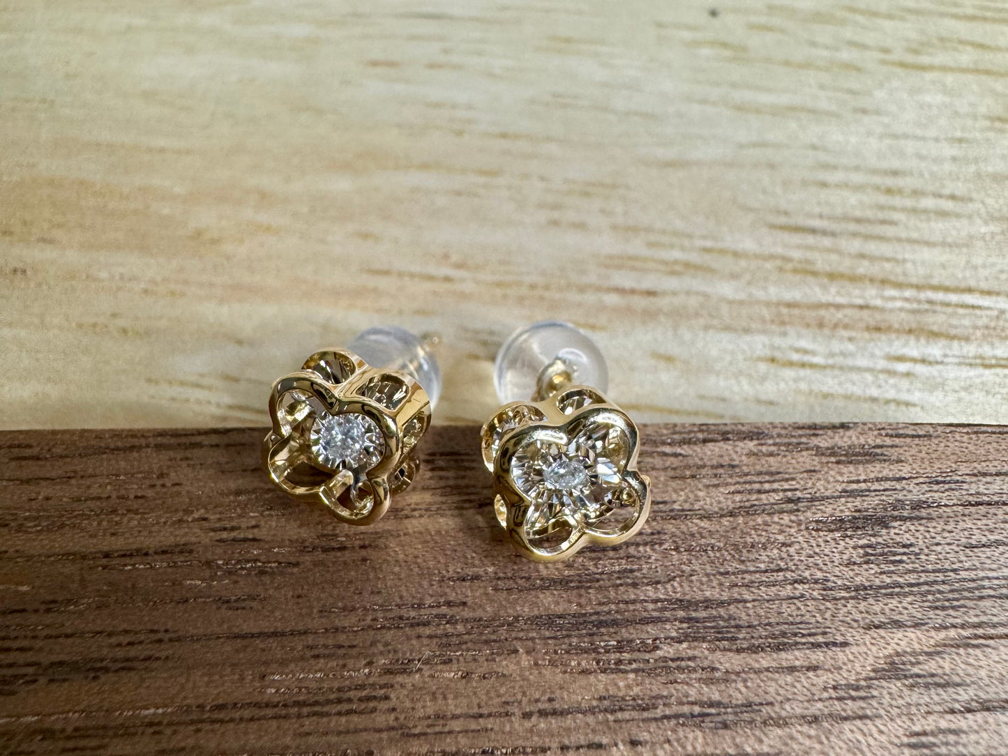 Dancing Flower Earrings