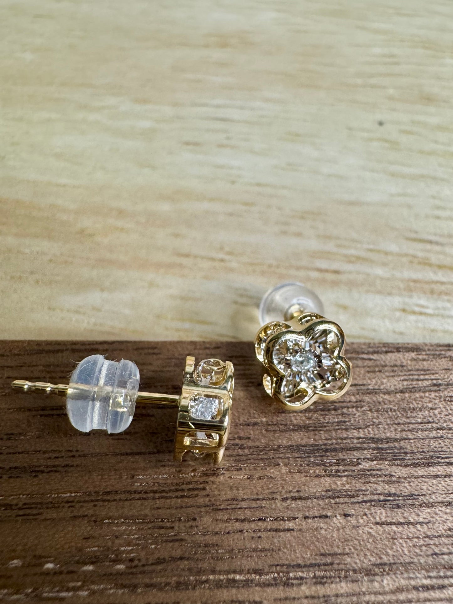 Dancing Flower Earrings