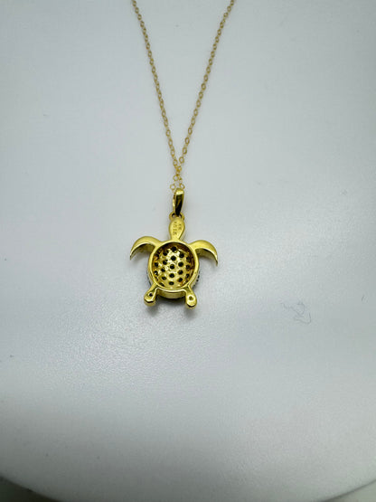 The ‘Ocean ‘s Grace Turtle Necklace