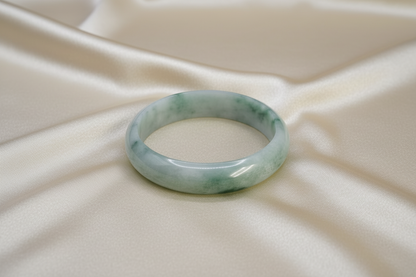 Jadeite Bangle