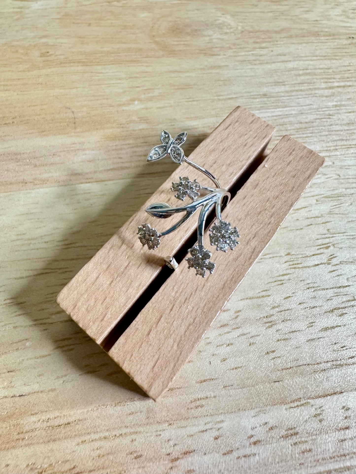 Niwa Flower Ring