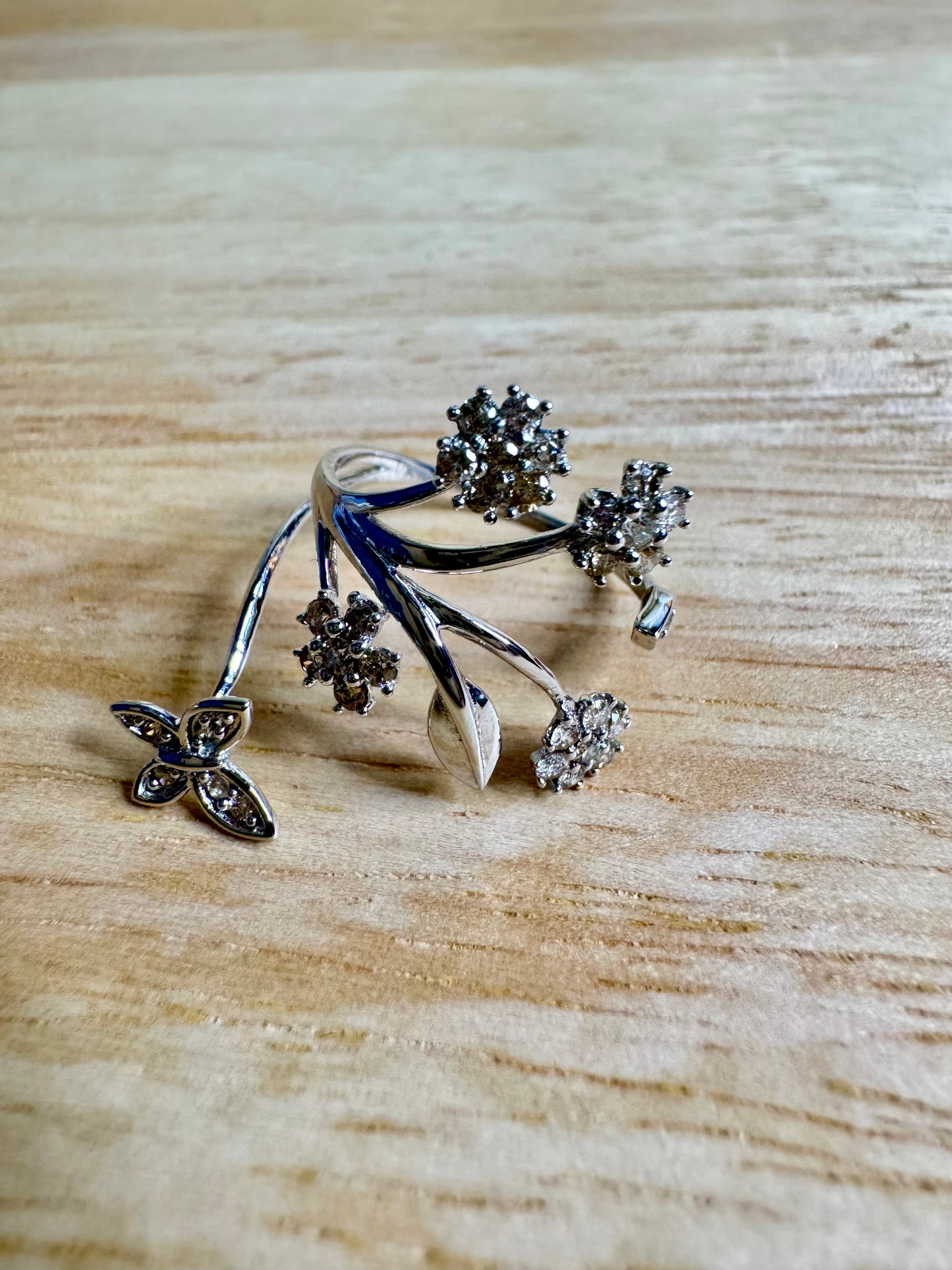 Niwa Flower Ring