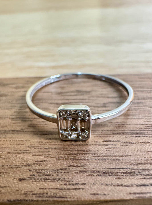 Emerald Illusion Ring