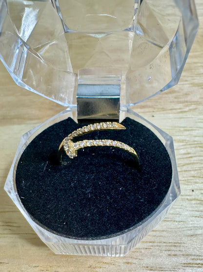 Nail Ring