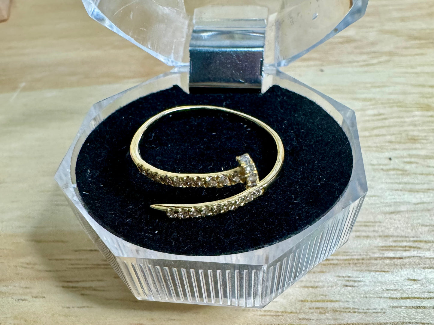 Nail Ring