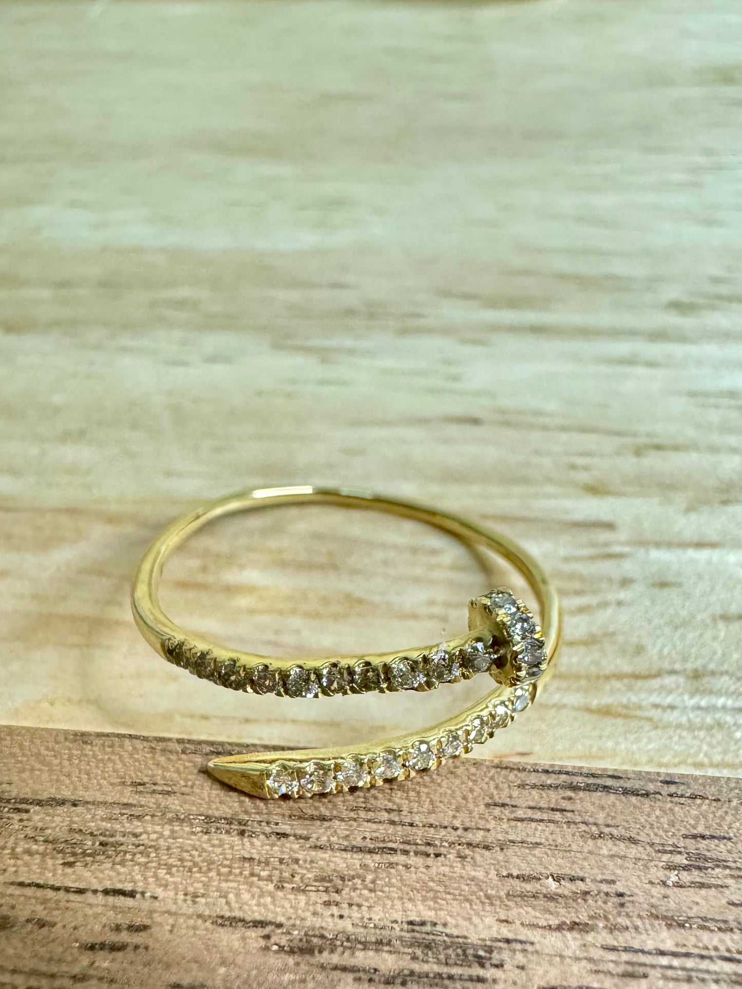 Nail Ring
