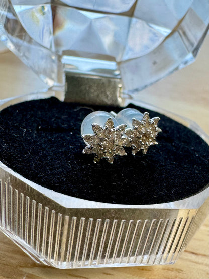 Bianca Flower Earrings