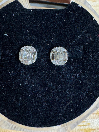 Round Illusion Earrings